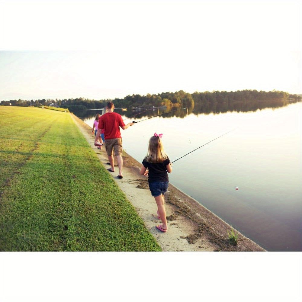 Lightweight Fishing Rod With Fast Action And Smooth Casting
