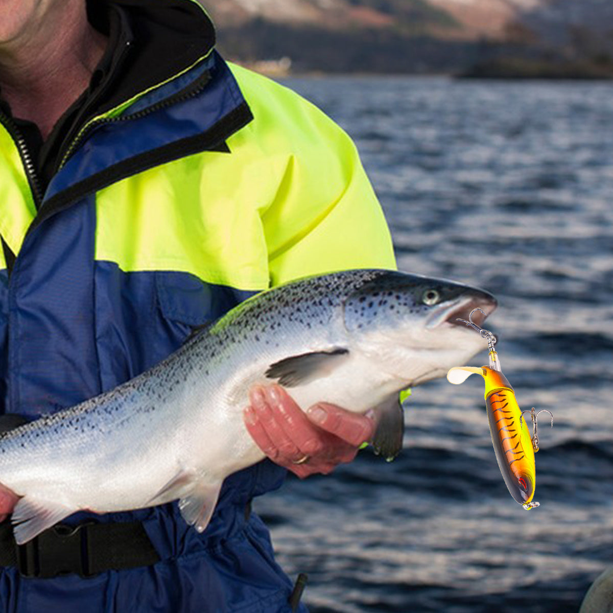 All-In-One Fishing Tackle Kit With Crankbaits And Lures