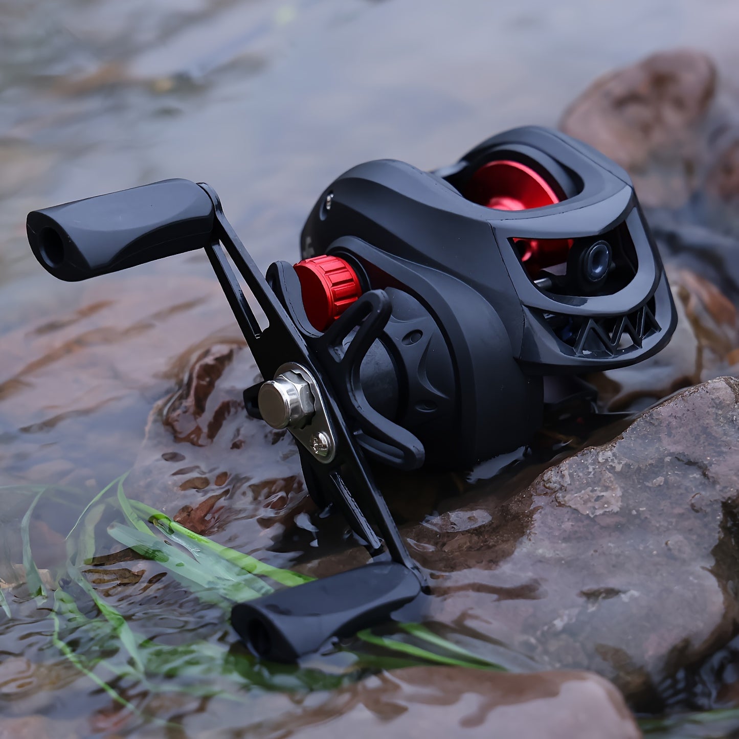 Sougayilang Telescopic Fishing Rod and Baitcasting Reel Set