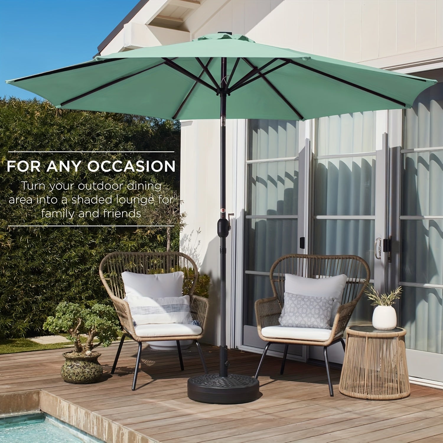 Durable Outdoor Patio Umbrella with Easy Tilt and Crank System - Parry's Picks